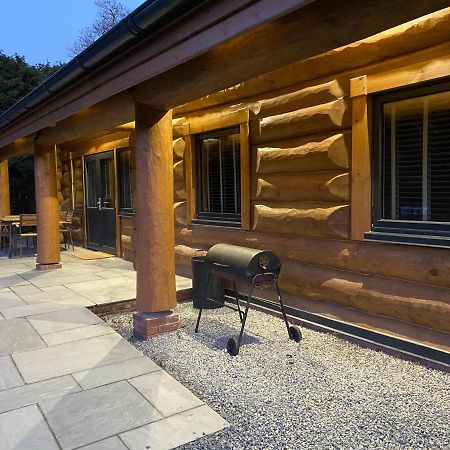 Ewes Water Log Cabins Langholm Exterior photo