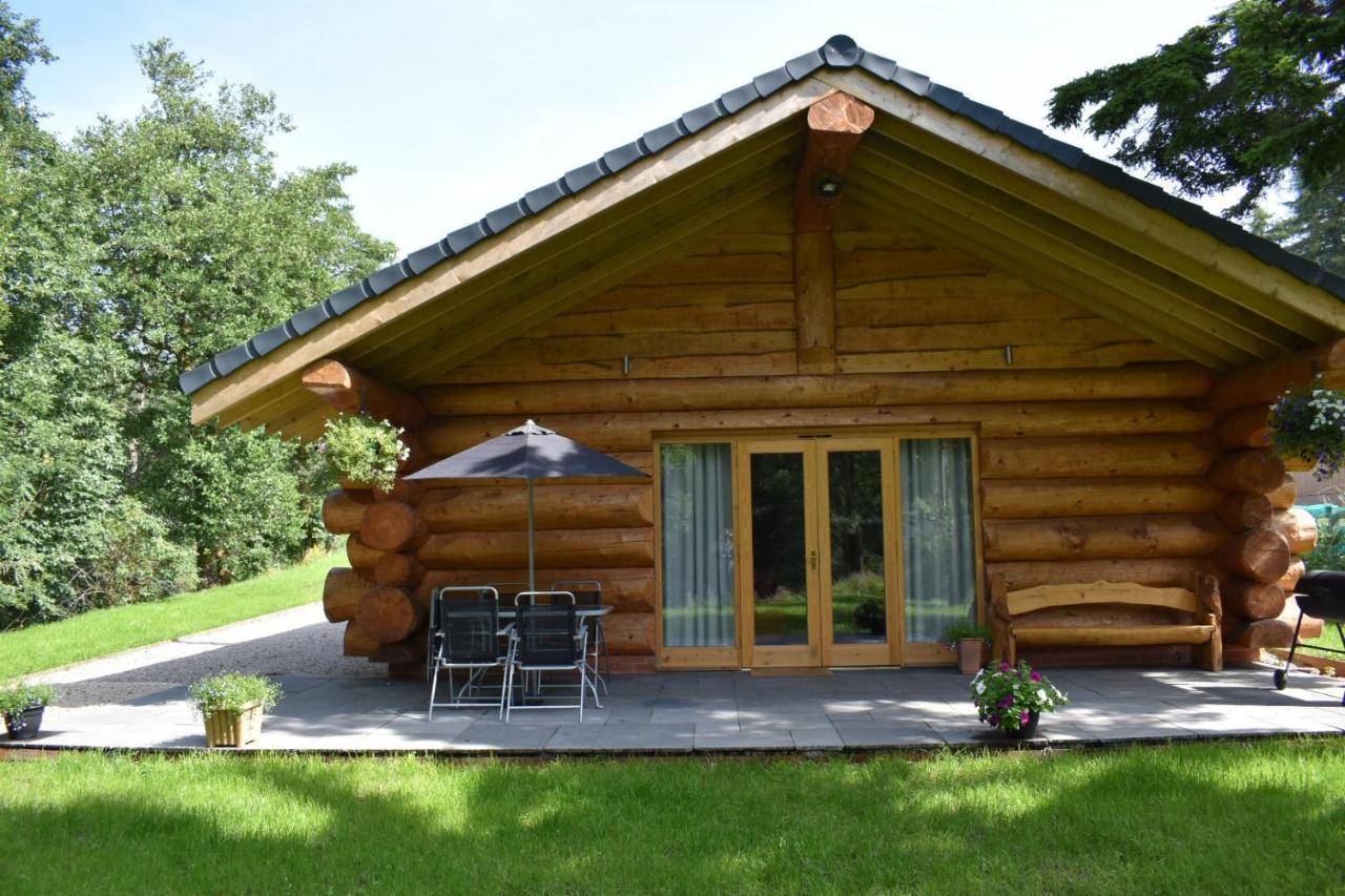 Ewes Water Log Cabins Langholm Exterior photo