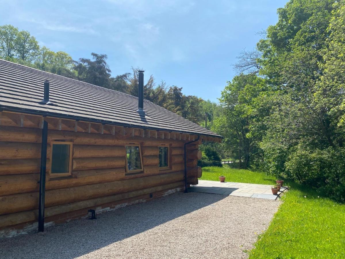 Ewes Water Log Cabins Langholm Exterior photo