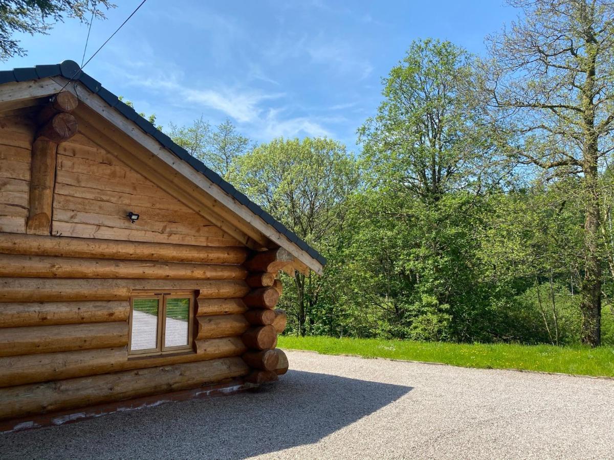 Ewes Water Log Cabins Langholm Exterior photo