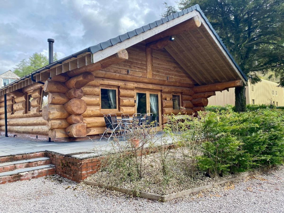 Ewes Water Log Cabins Langholm Exterior photo